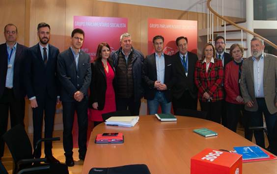 herminio sancho en reunión grupo parlamentario socialista