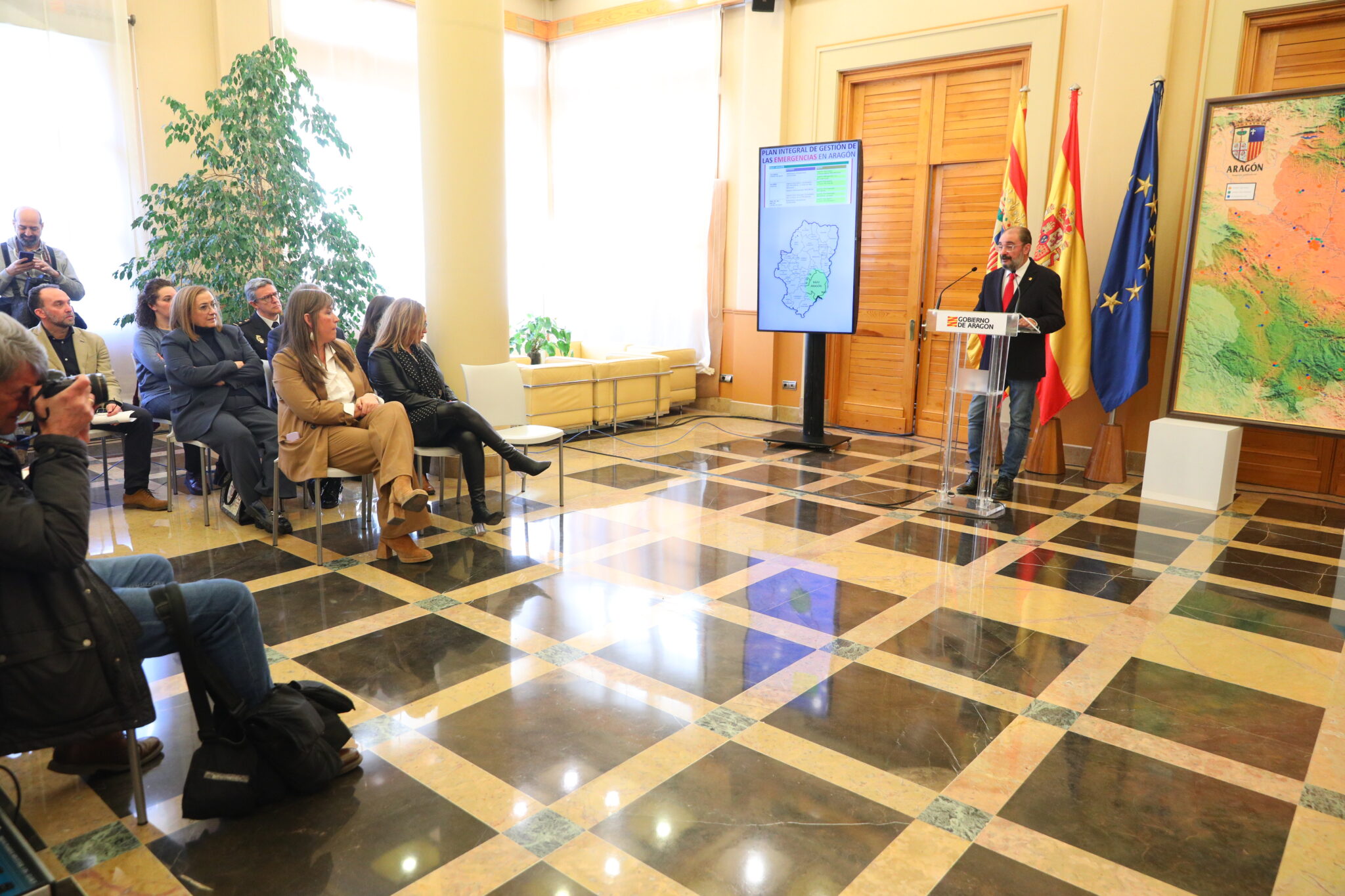 rueda de prensa Javier Lambán